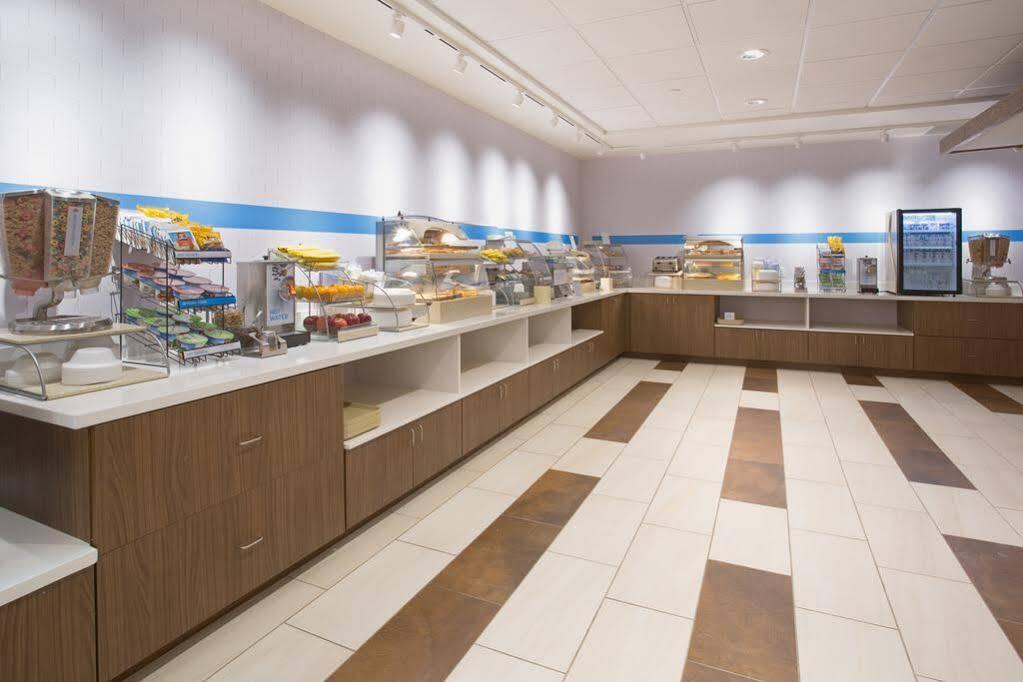 Holiday Inn Express & Suites - Cartersville By Ihg Esterno foto